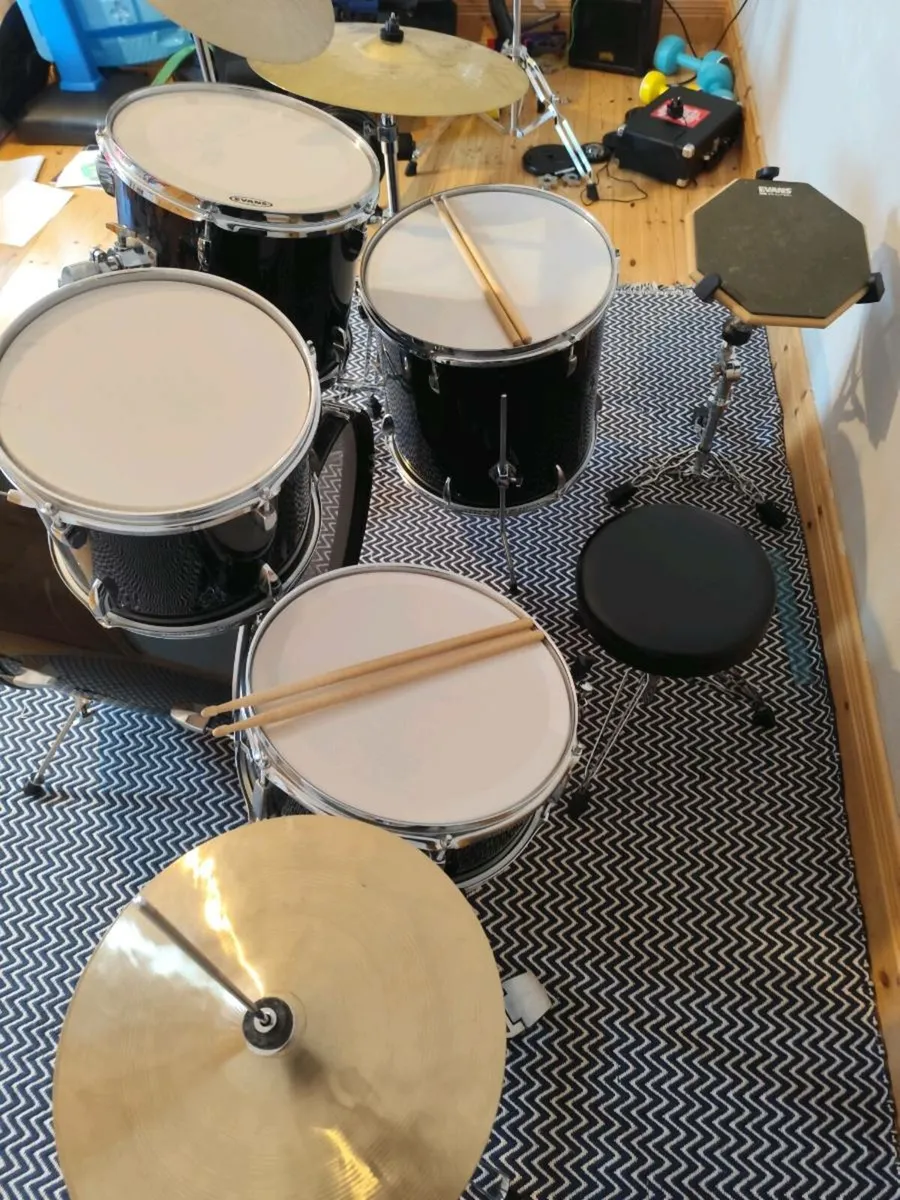 Drum kit - Image 2
