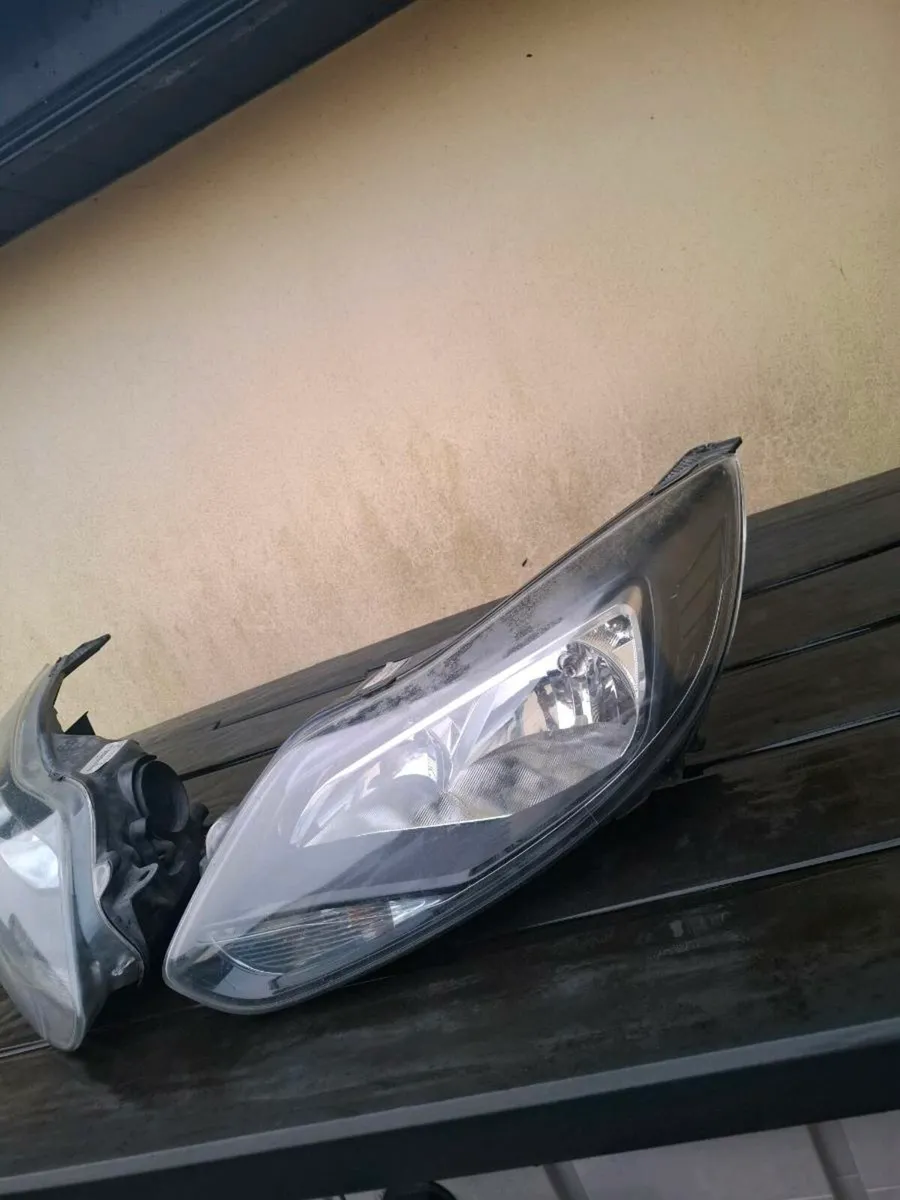 Headlamps - Image 3