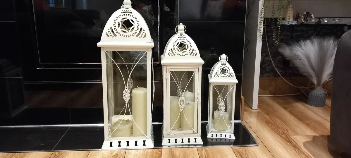 3 lanterns - Image 1