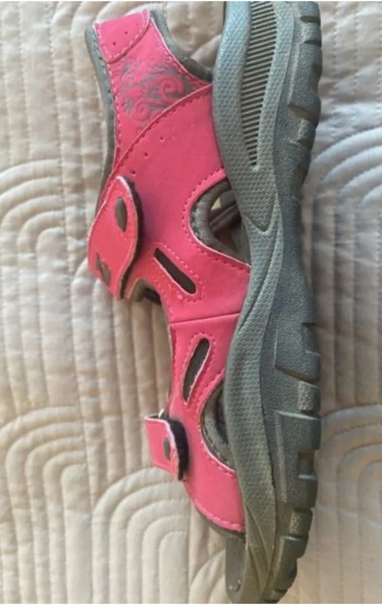 Sandals - Slazenger - Size 6UK - Image 3