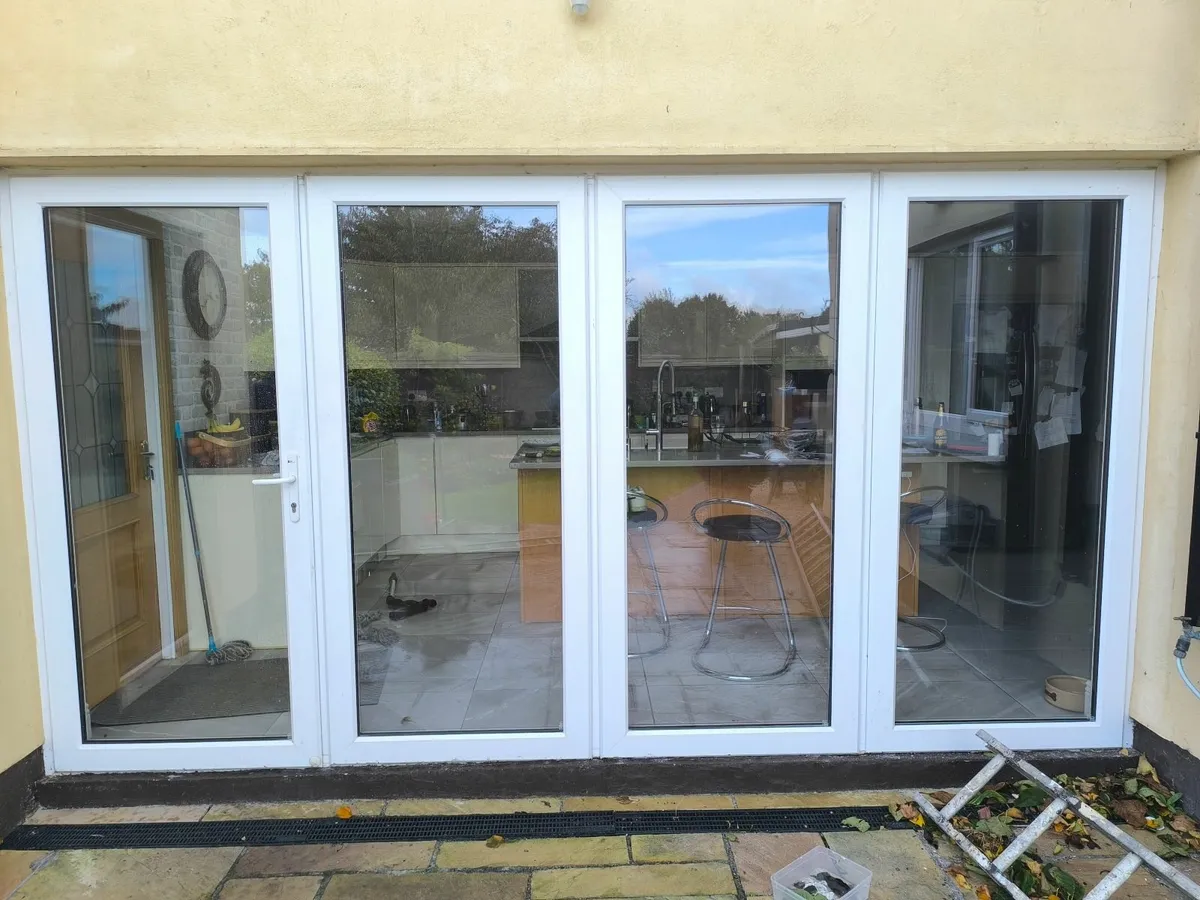 Bi-folding doors - Image 4