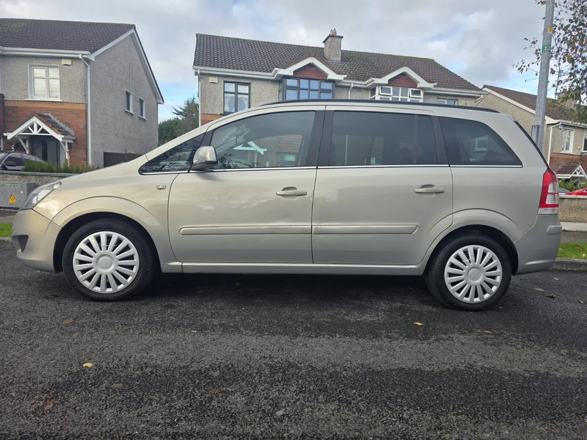 Opel Zafira 2011 - Image 4