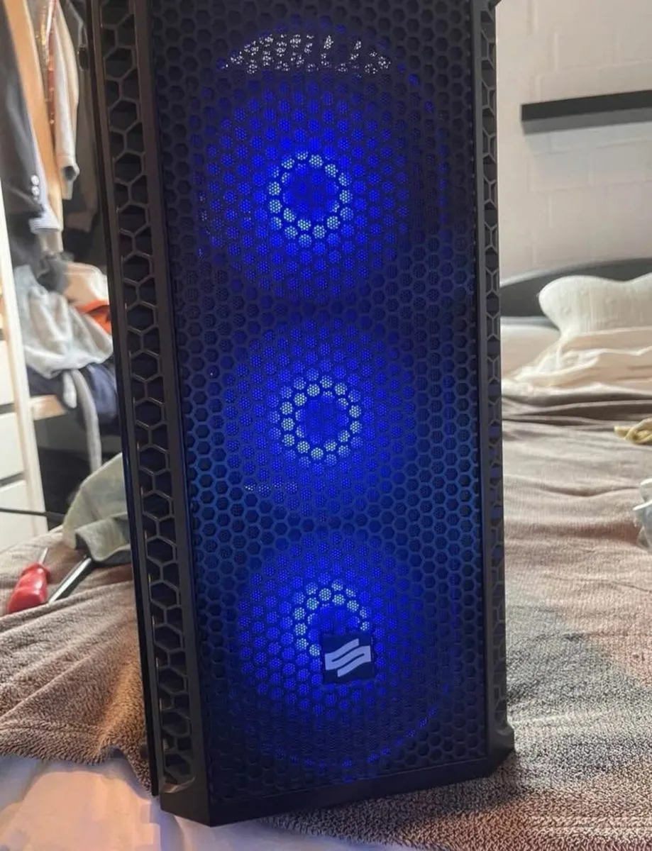 Gaming pc 3060 need gone asap christmas present - Image 3