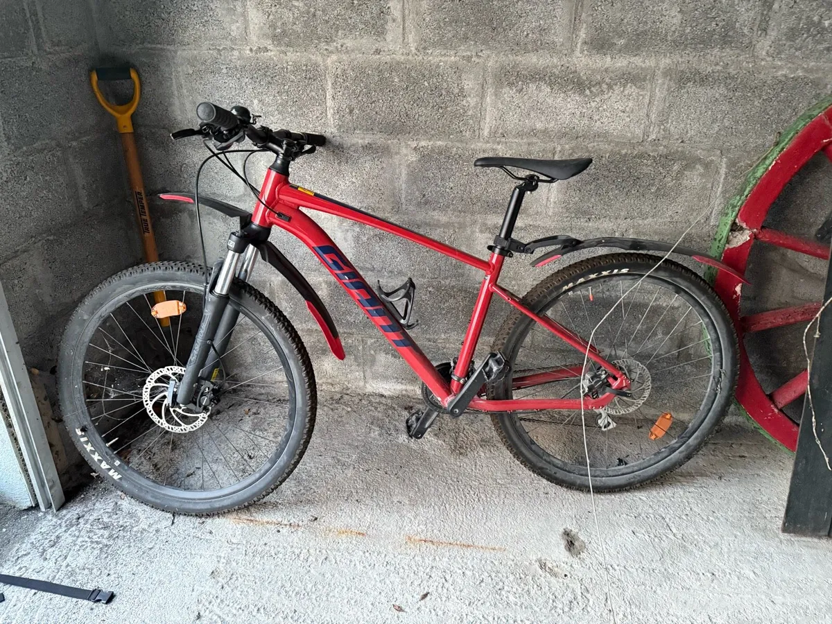Giant mountain bike - Image 1