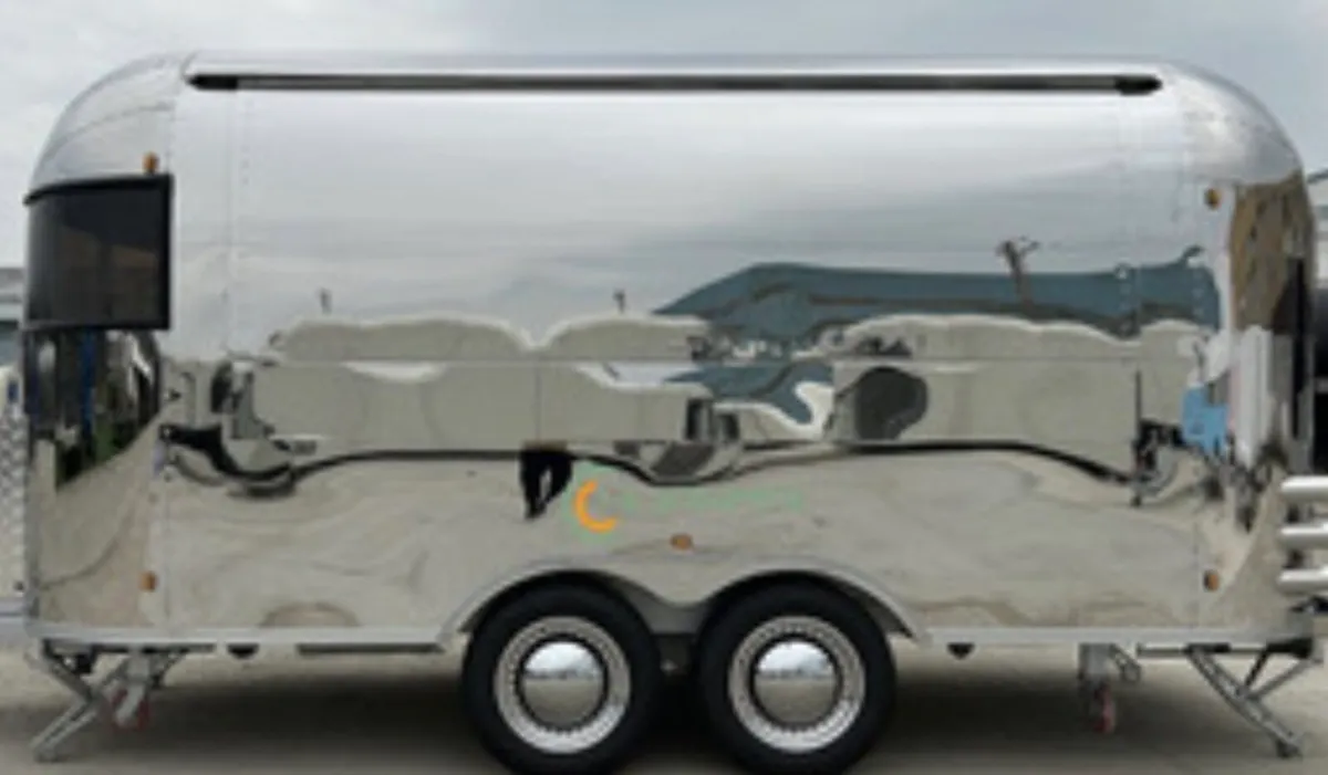 Wanted Airstream 5m+