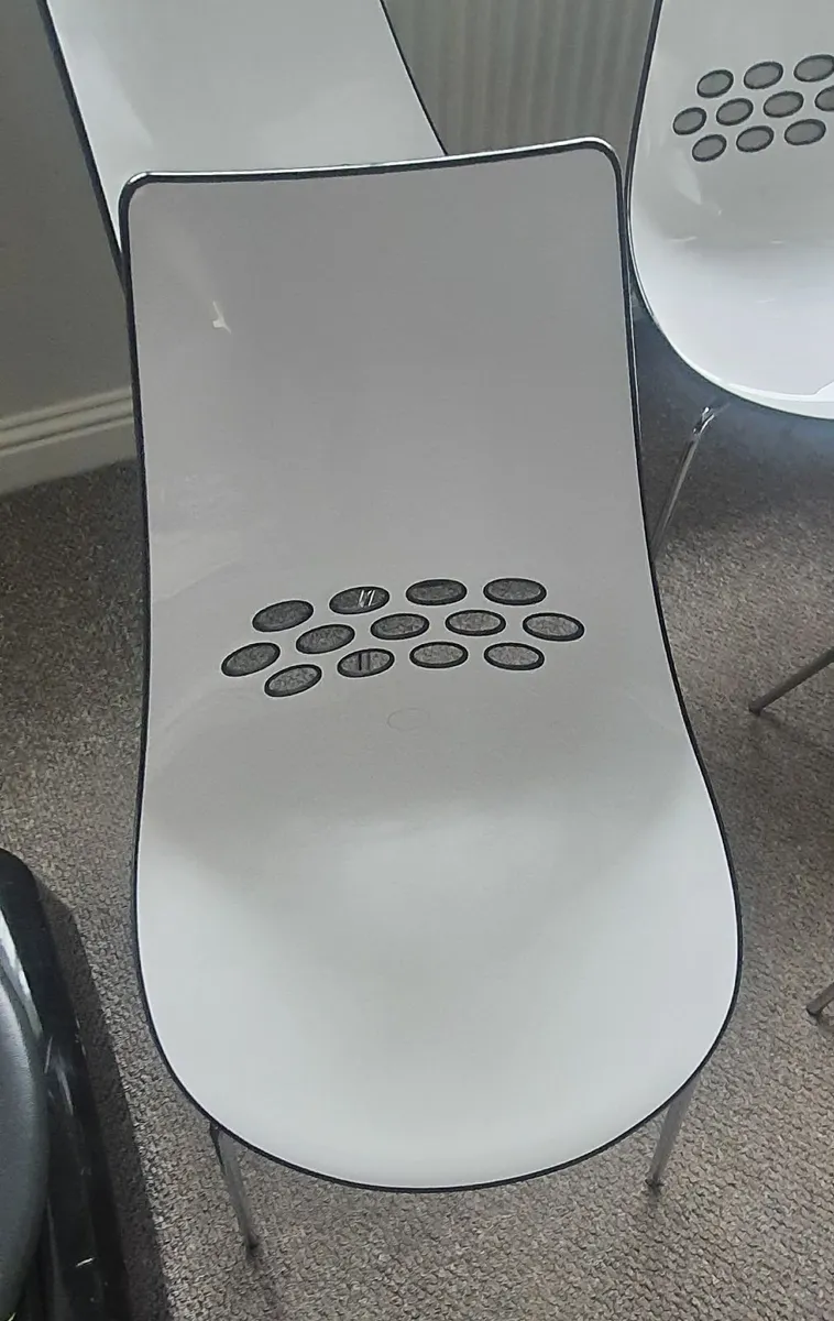 Kitchen Chairs - Image 3