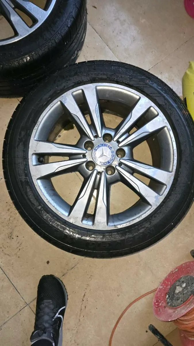 Mercedes wheels 17s - Image 3