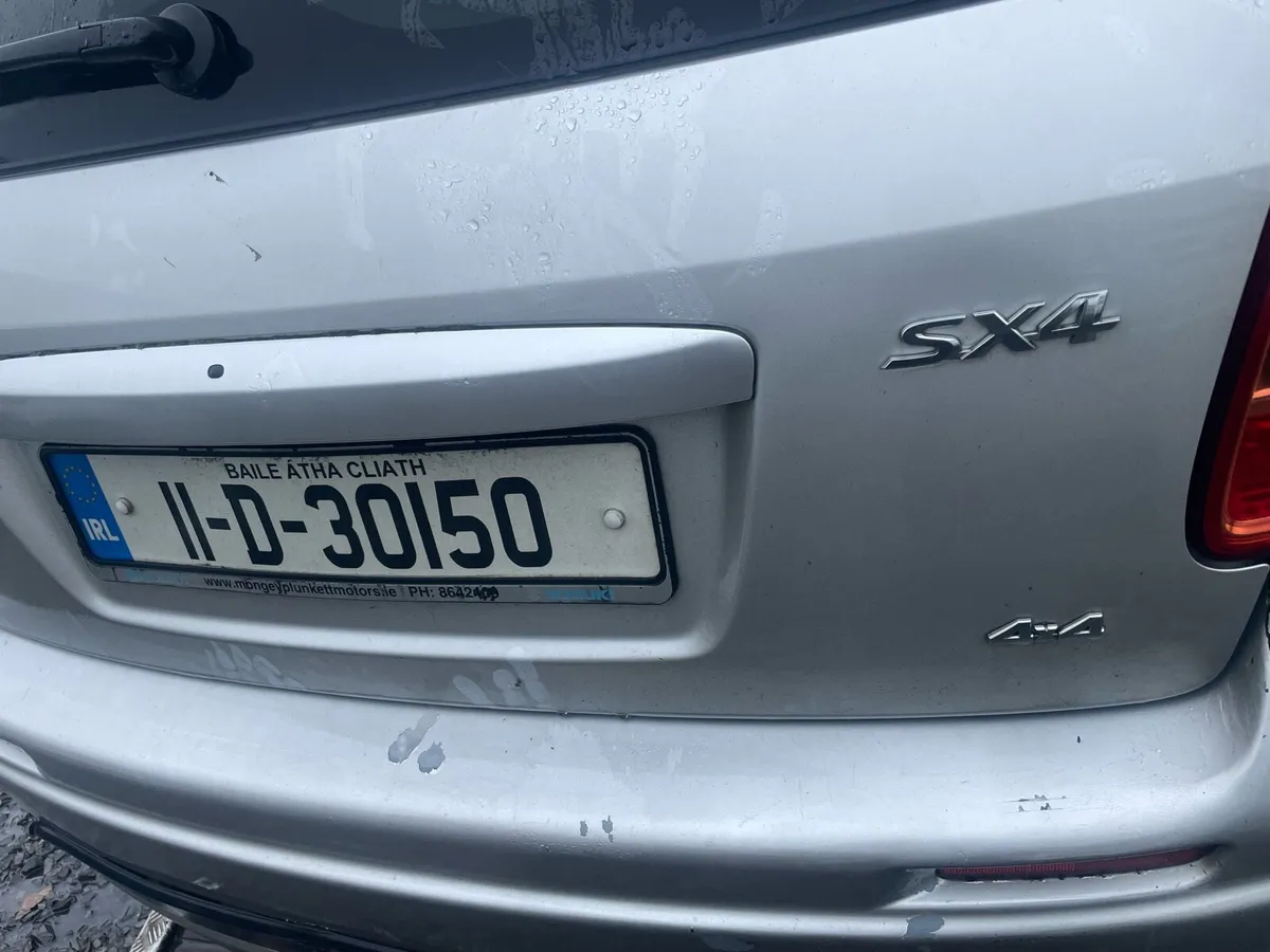 Suzuki sx4 2011 - Image 1