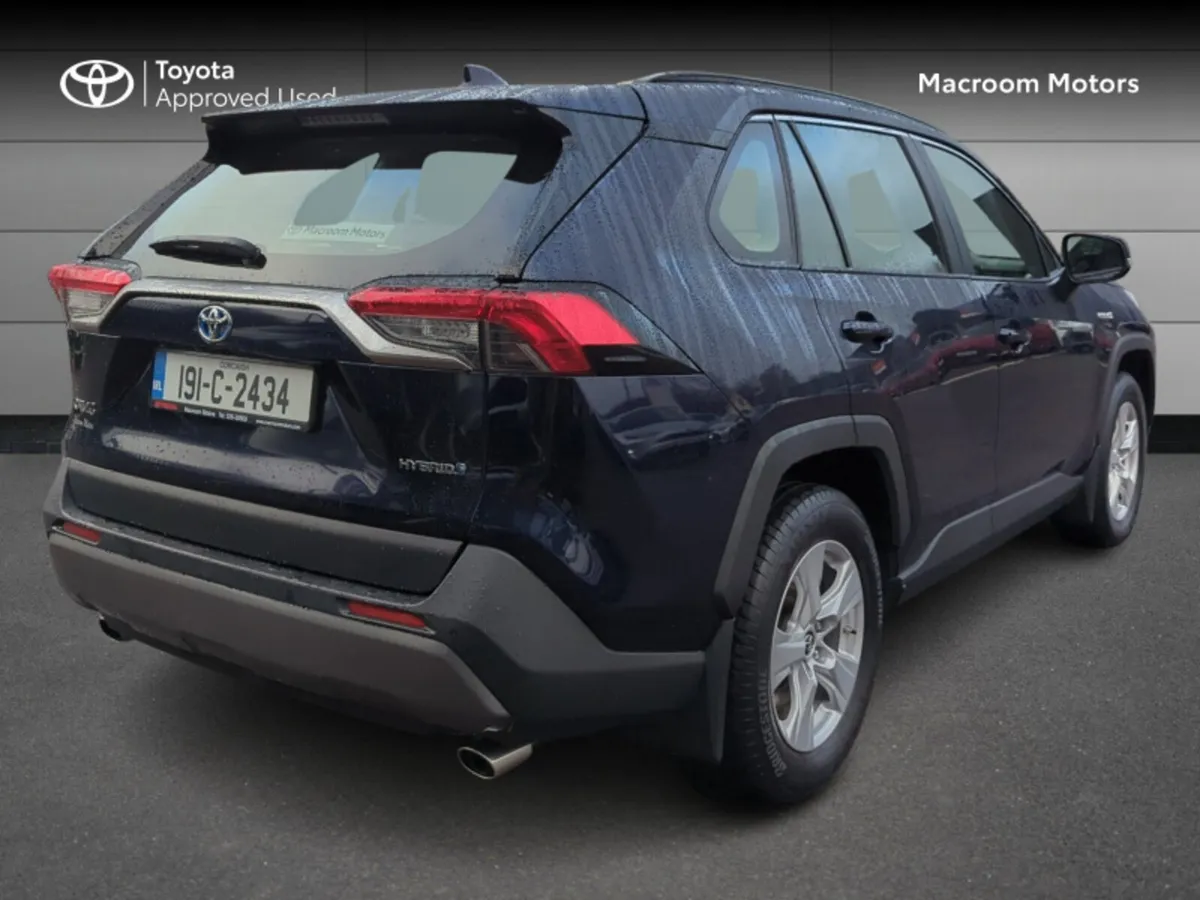 Toyota RAV4 RAV4 HYBRID LUNA 2WD - Image 2