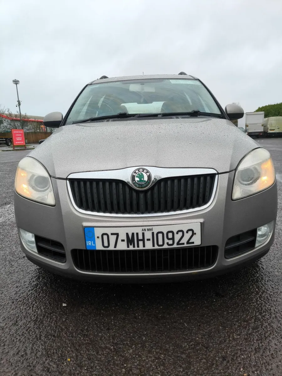 Automatic Skoda Roomster NCT 09/26 - Image 1