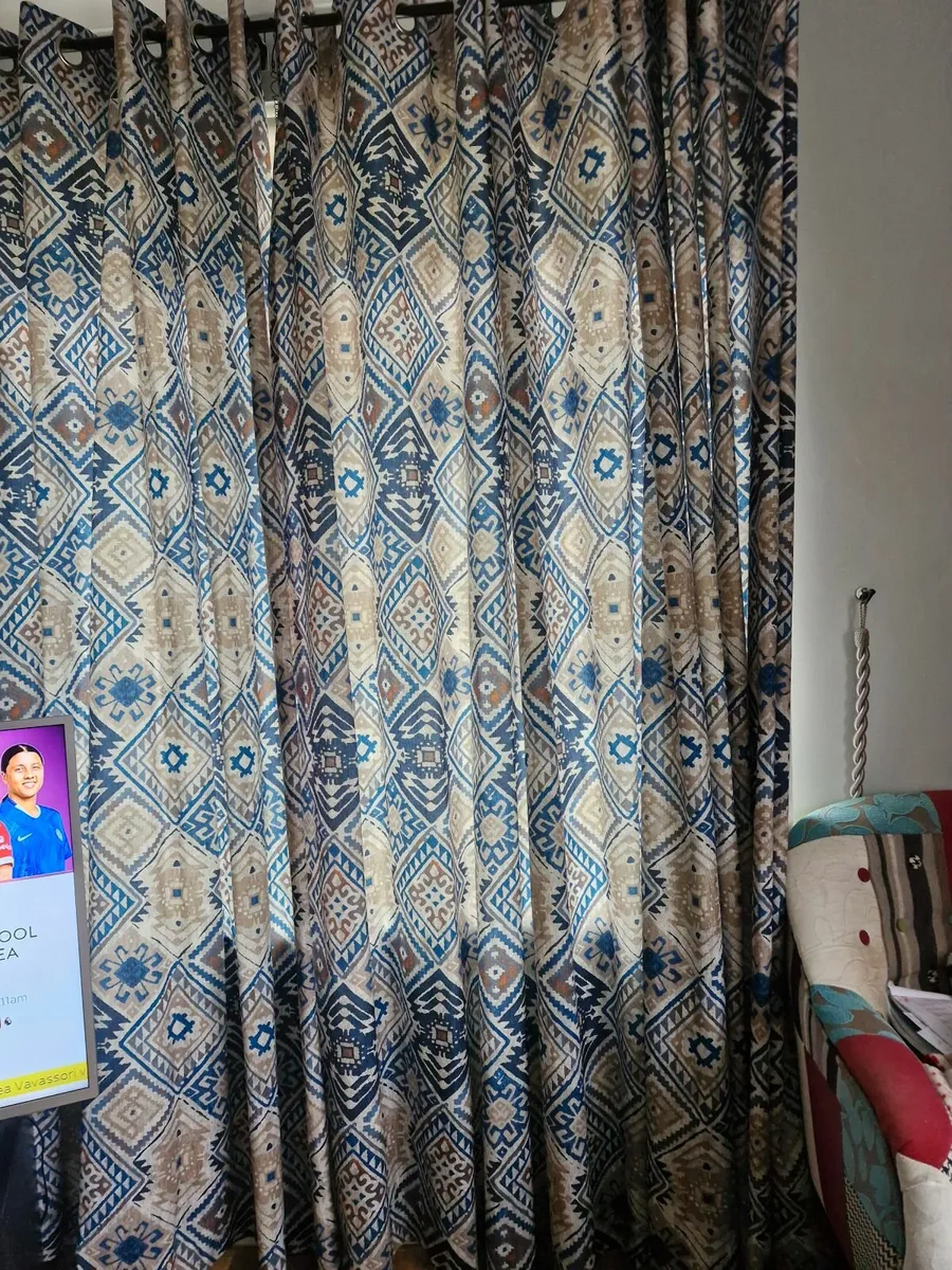 Curtains - Image 1