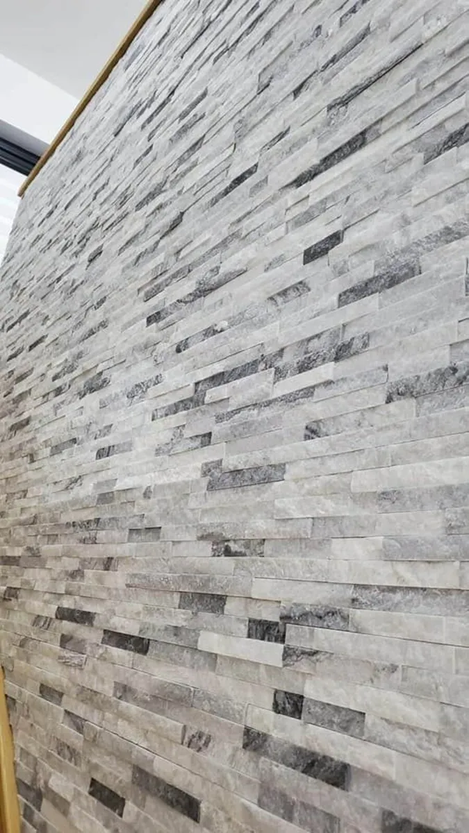 Natural Lunaro – Inside & Outside Stone Cladding - Image 2