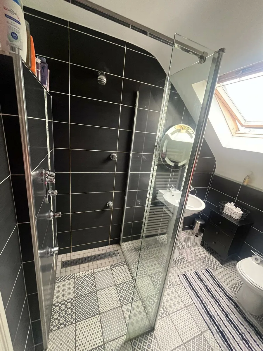 Corner Walkin Shower Enclosure - Image 2