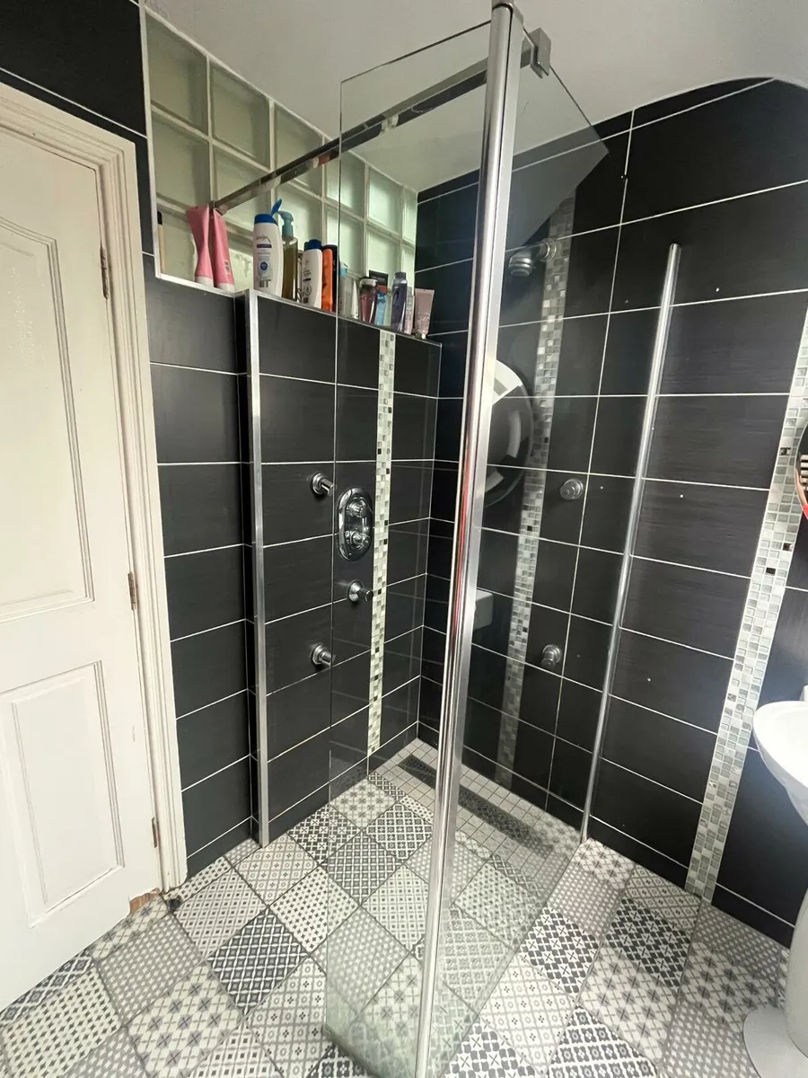 Corner Walkin Shower Enclosure - Image 4