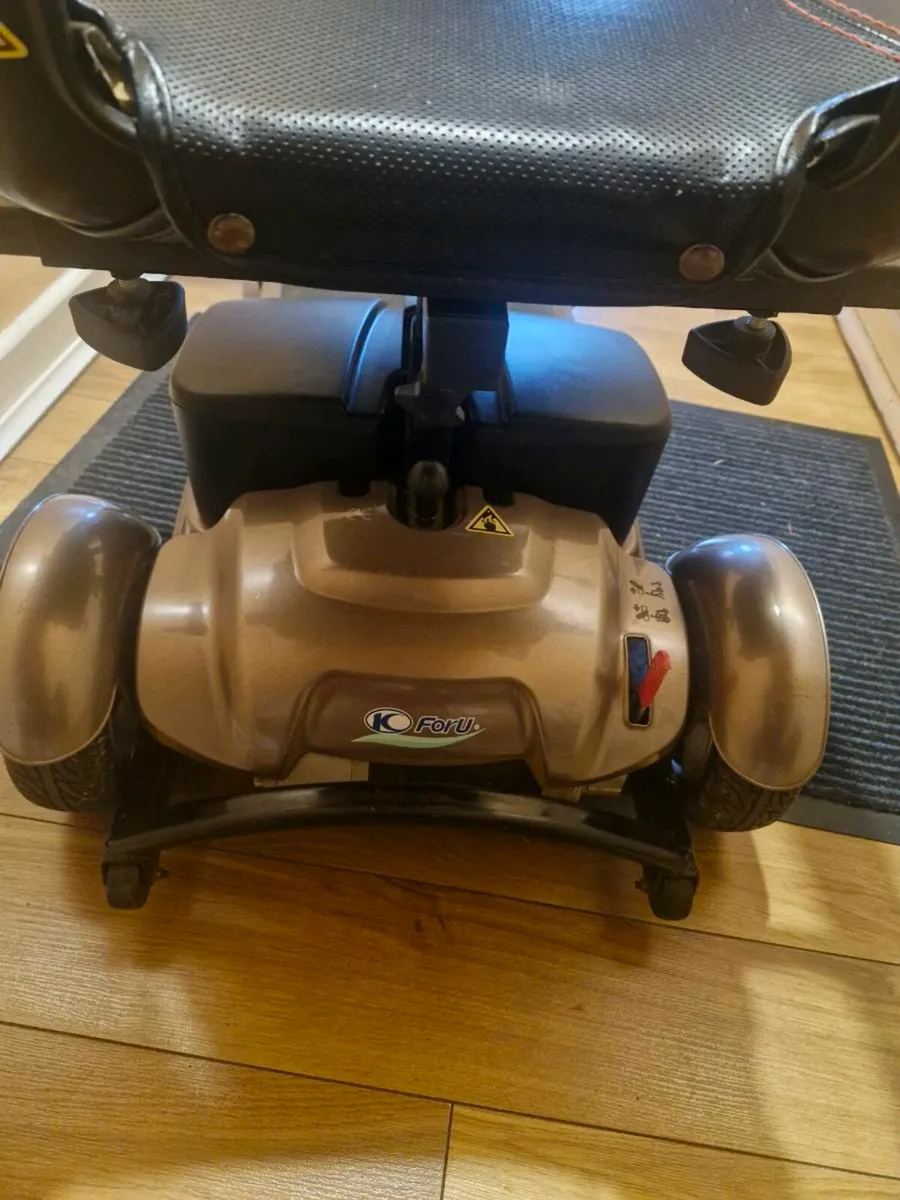Mobility scooter - Image 2