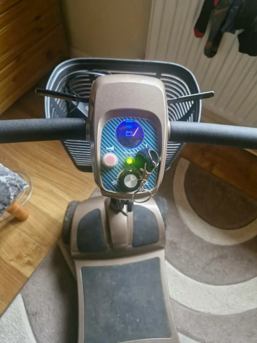 Mobility scooter - Image 4