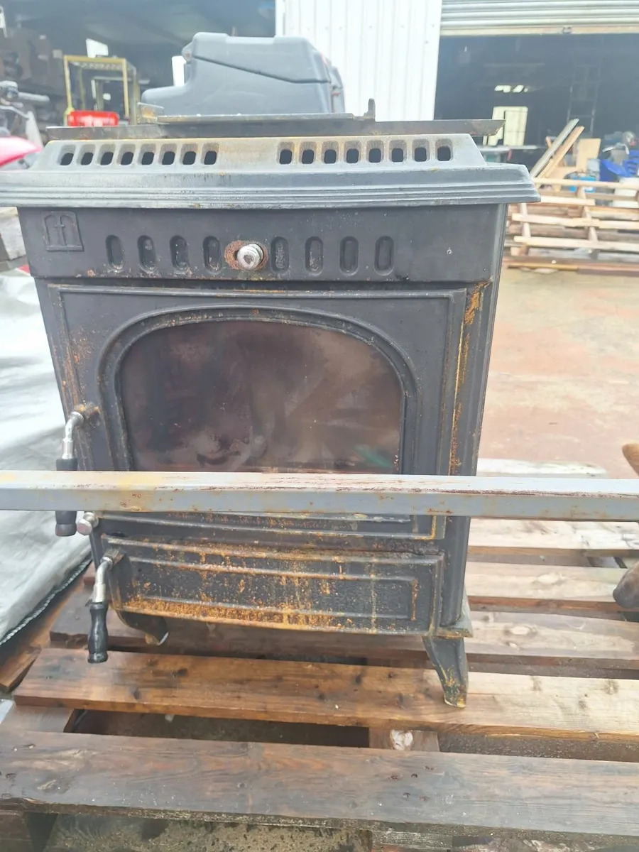 Cheap stove €90 - Image 1