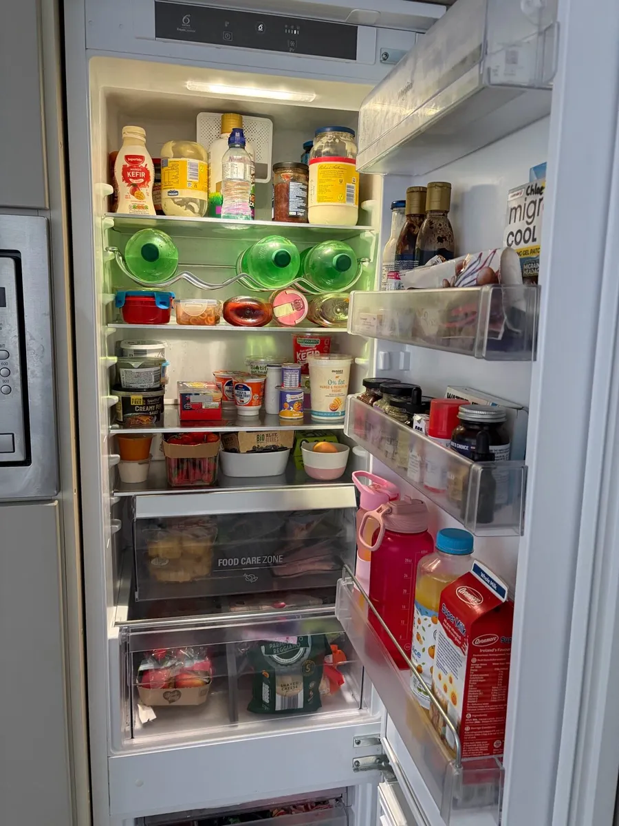 Whirlpool Fridge Freezer - Image 2