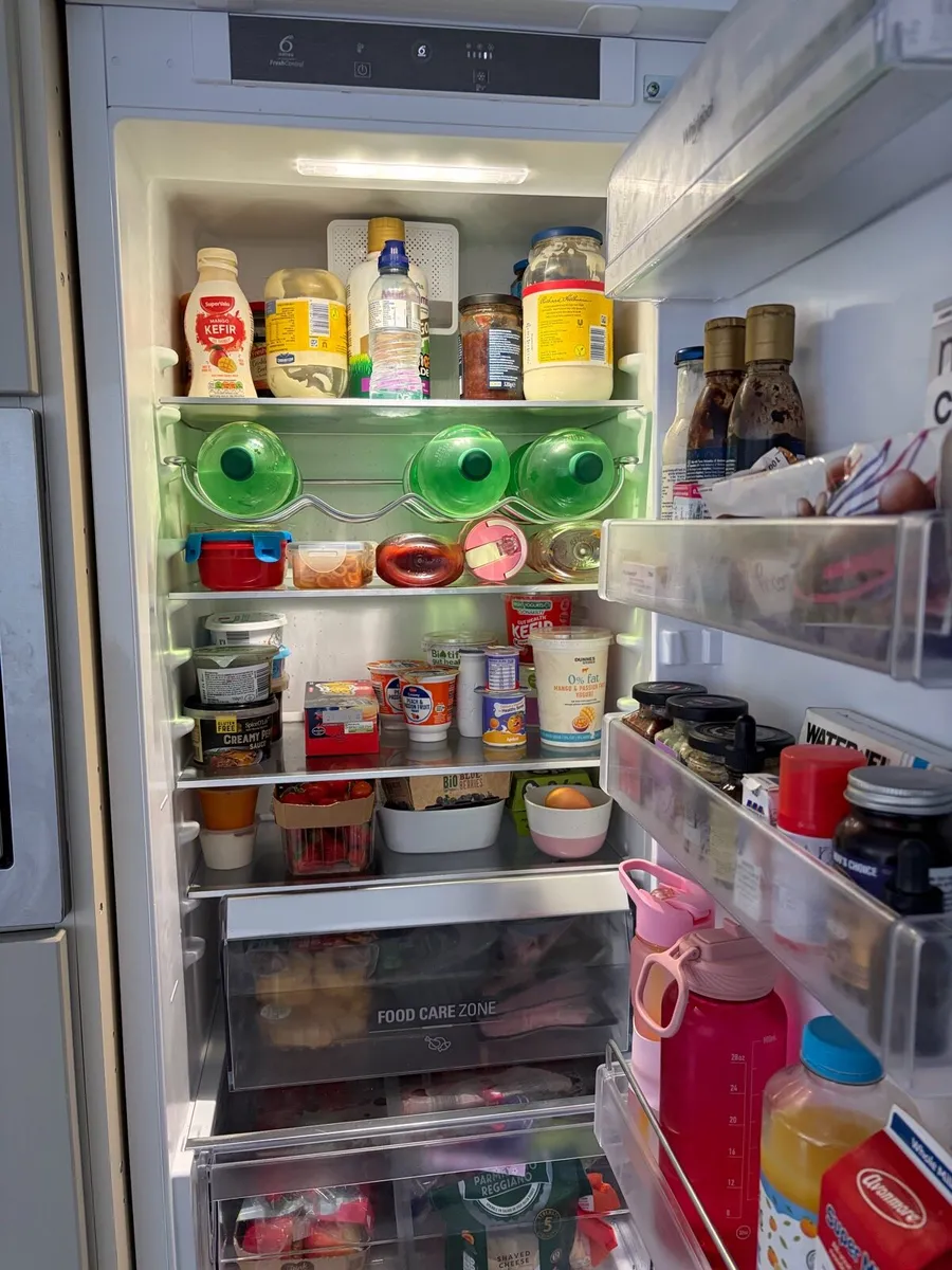 Whirlpool Fridge Freezer - Image 3