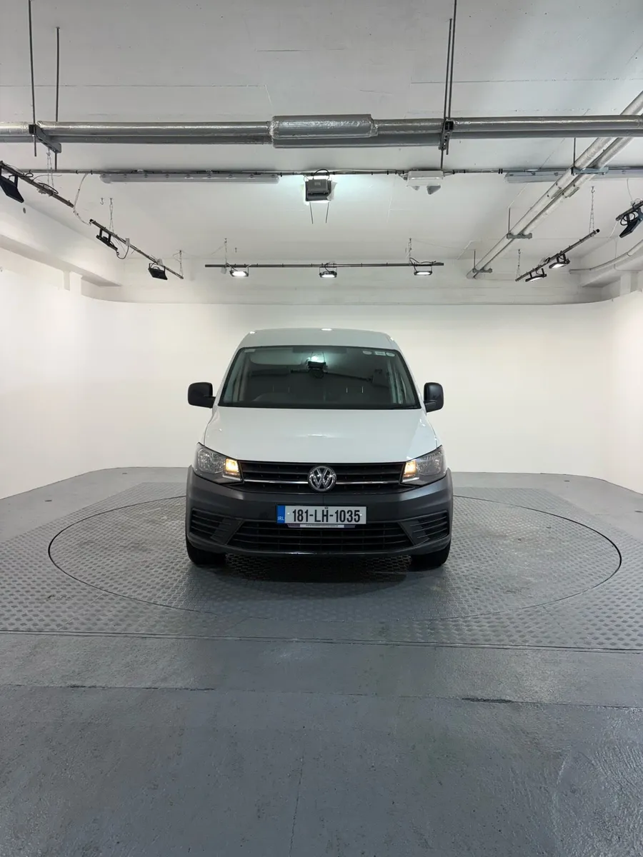 Volkswagen Caddy (BUILT IN POWER WASHER) - Image 2