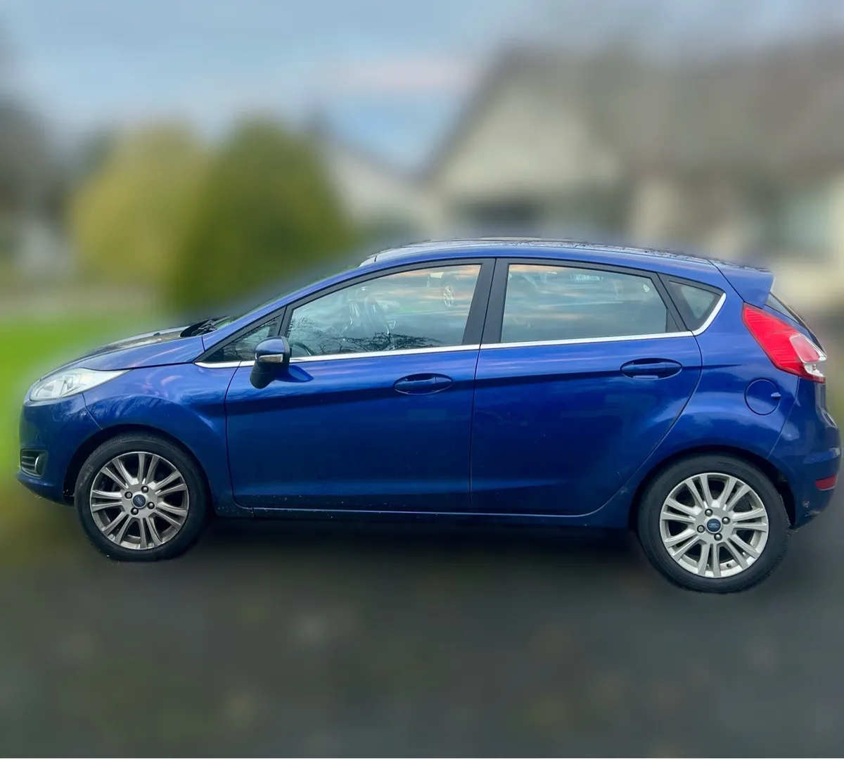 Ford Fiesta 2014 - Image 2