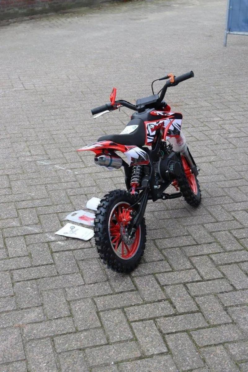 BRAND NEW 50cc DIRT BIKES IN STOCK NOW PETROL - Image 4
