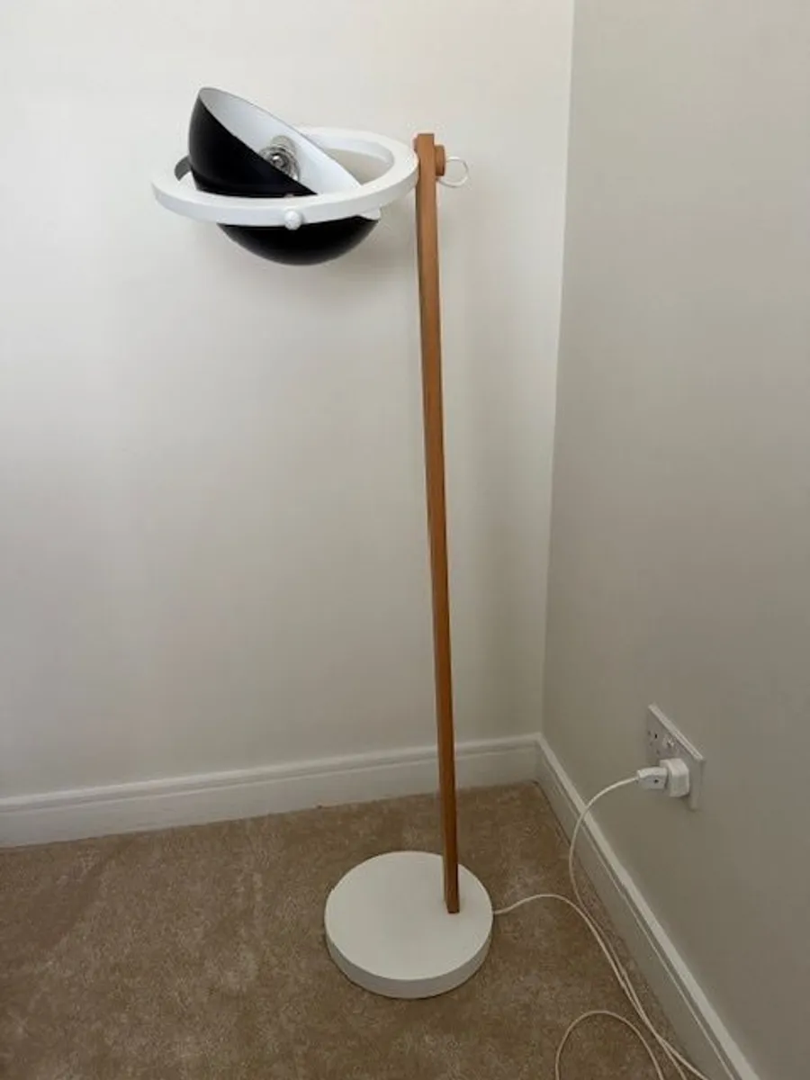 Saturn Floor Lamp - Image 1