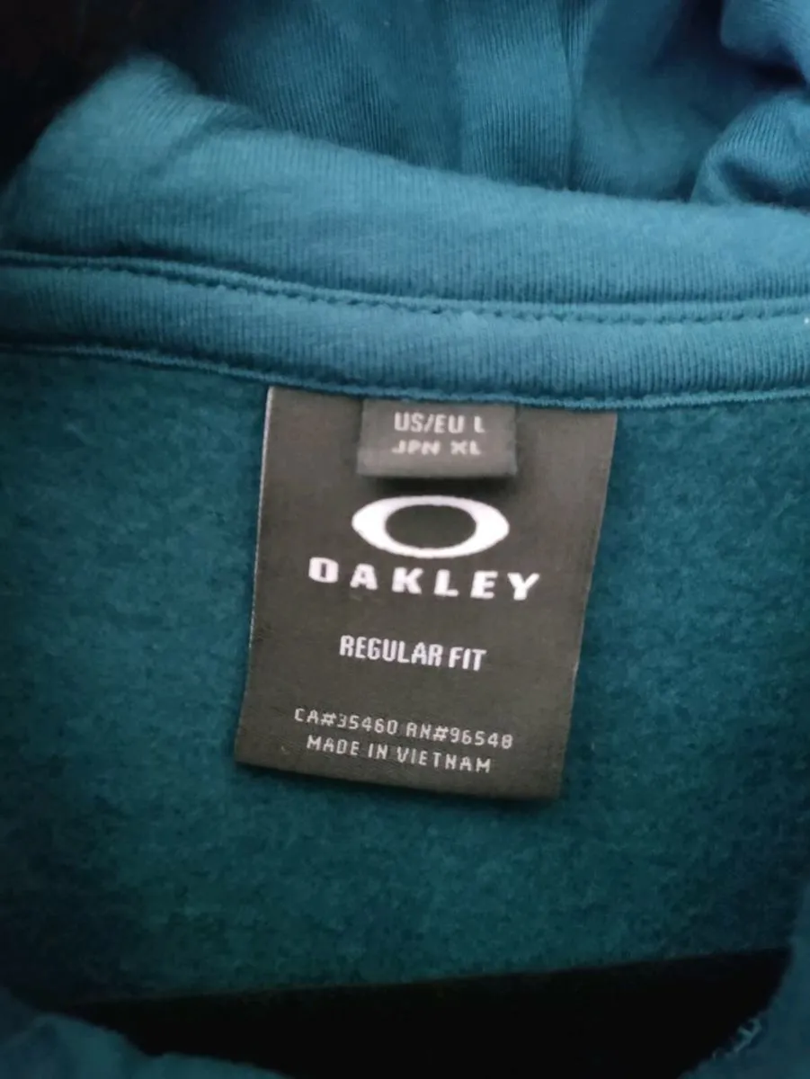Oakley Golf Hoodie L New - Image 3