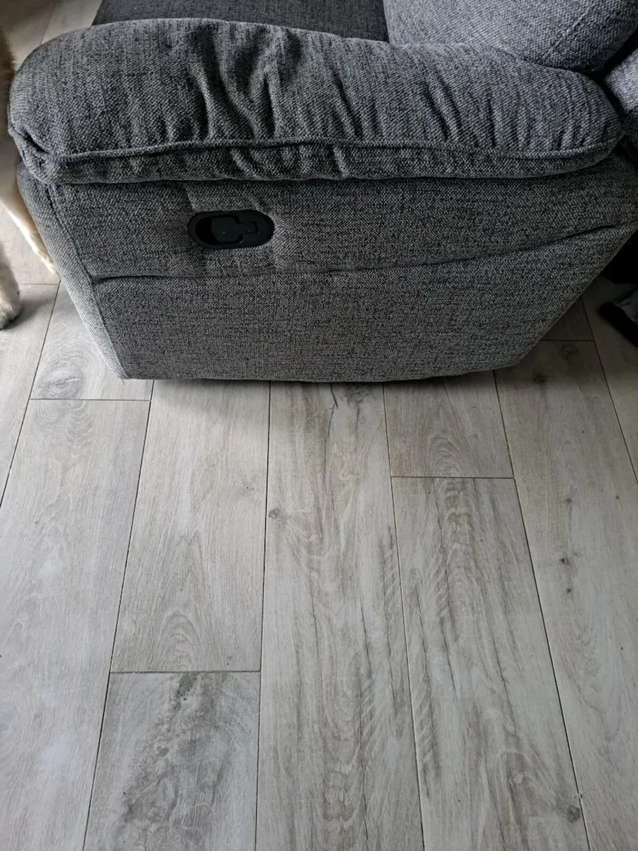 3 Seater Recliner - FREE TO TAKE AWAY - Image 2