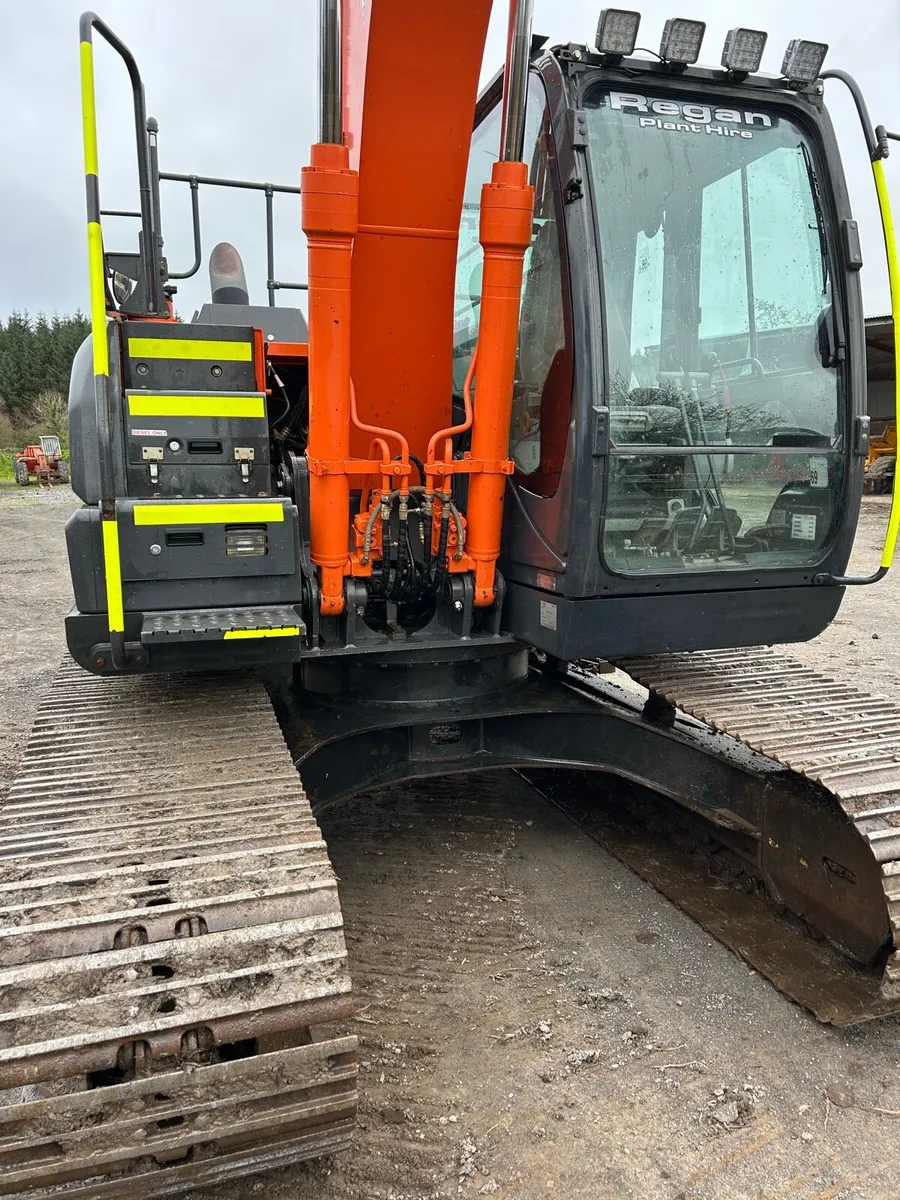 hitachi 130-6 - Image 4