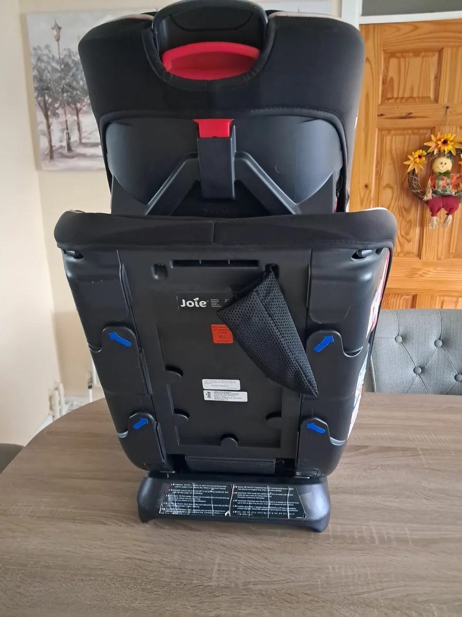 Joie Child Car Seat - Image 4