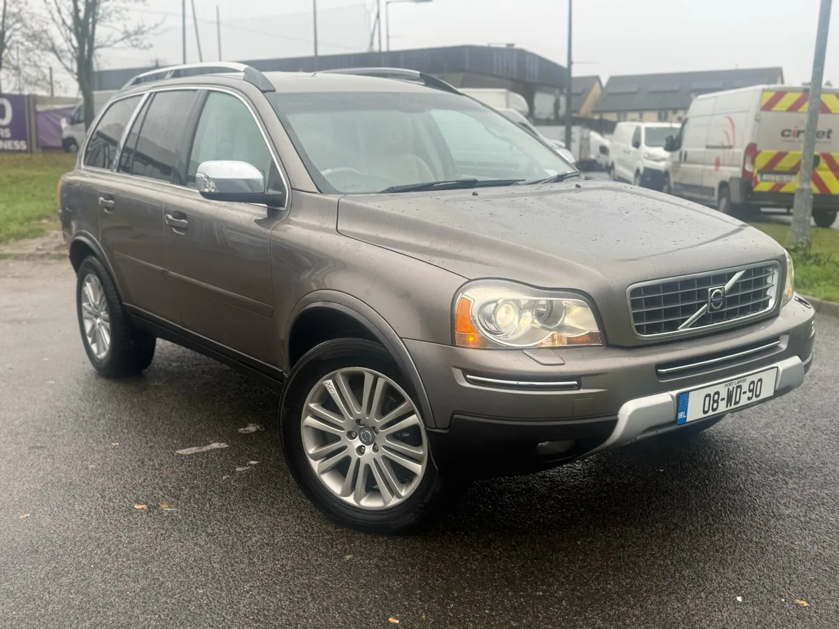 XC90 Executive 2.4 D AWD 7 Seat - Image 4