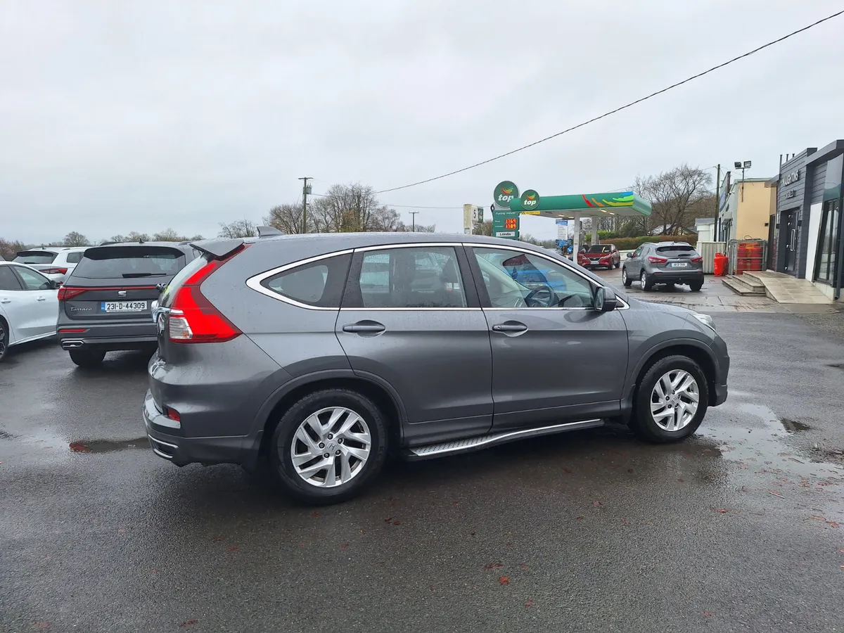 Honda CR-V 2018 - Image 2