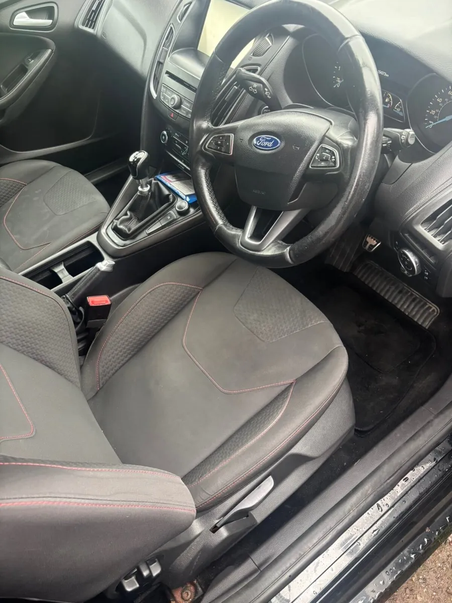 Ford Focus 2015 - Image 4