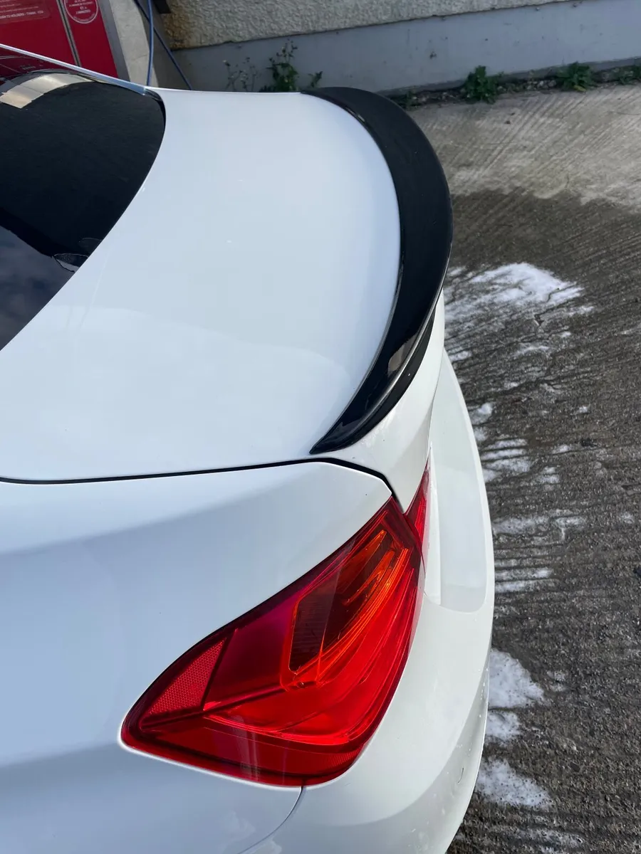 BMW 3-Series 2012 - Image 3