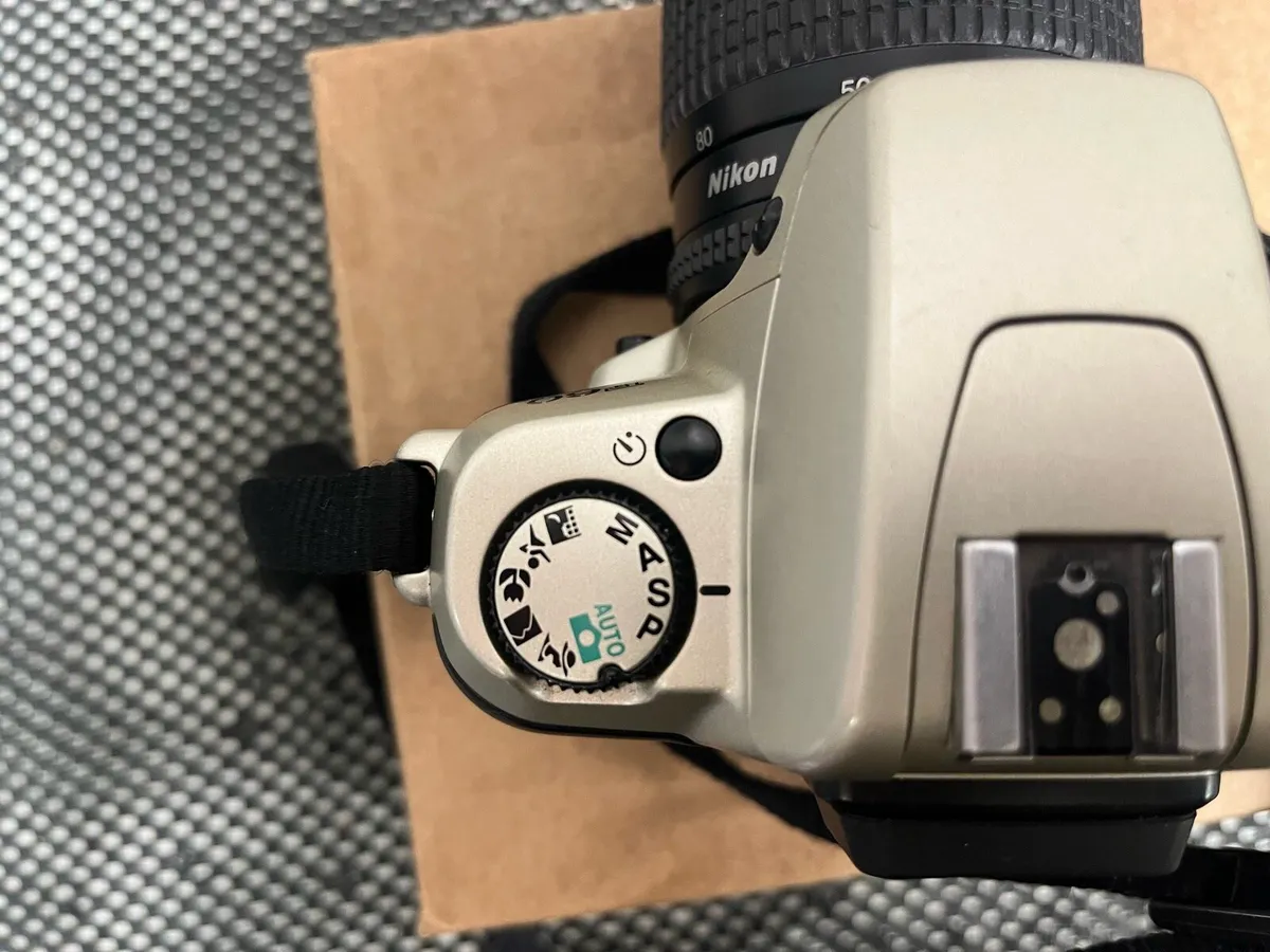 Nikon F60 Film Camera - Image 4