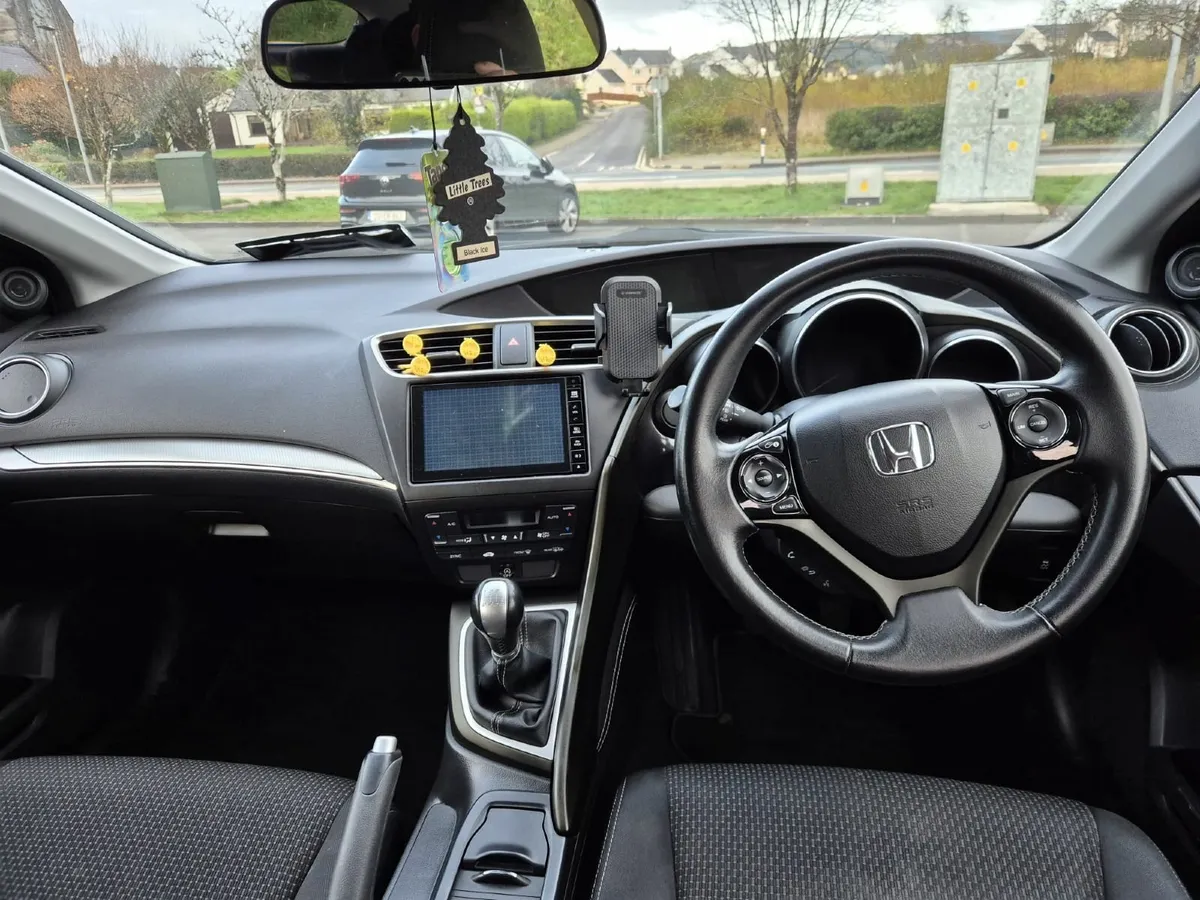 Honda Civic 2016 - Image 3