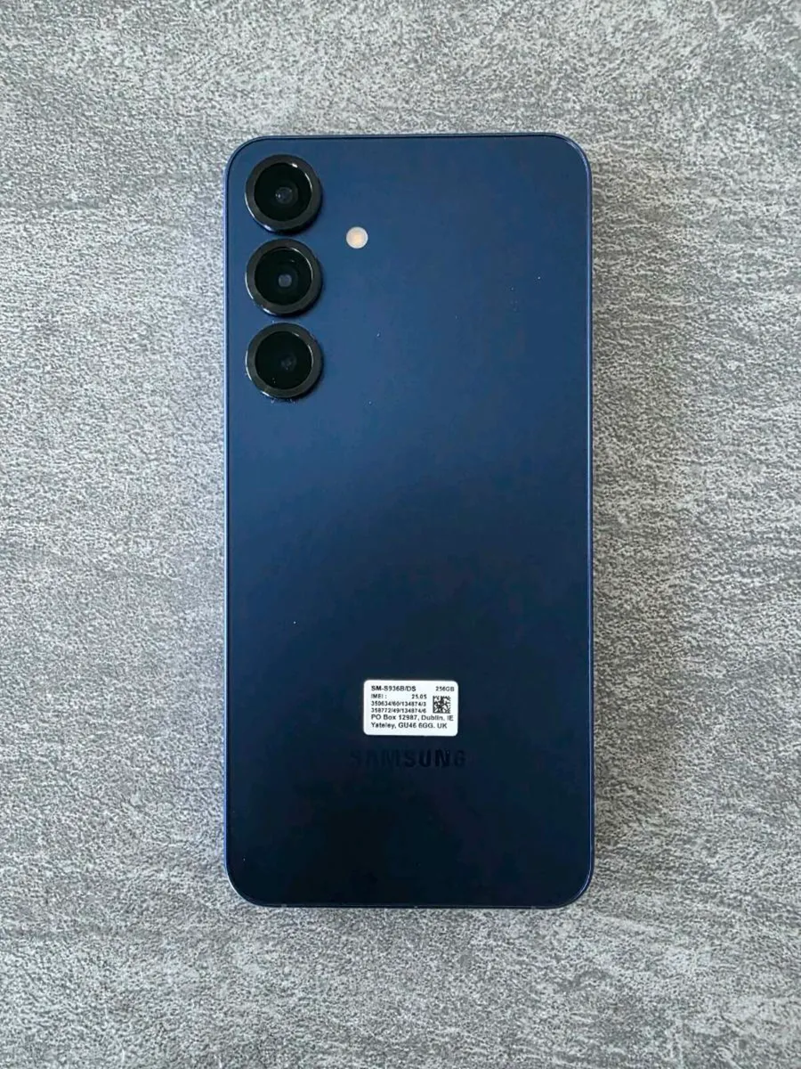 Samsung Galaxy s25 plus with... - Image 2