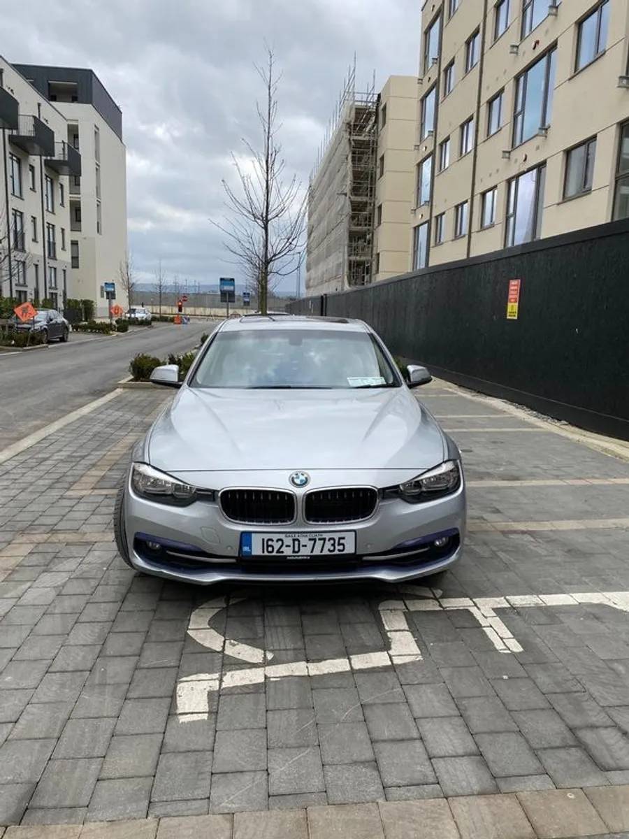 2016 BMW 330e Sport - Image 3