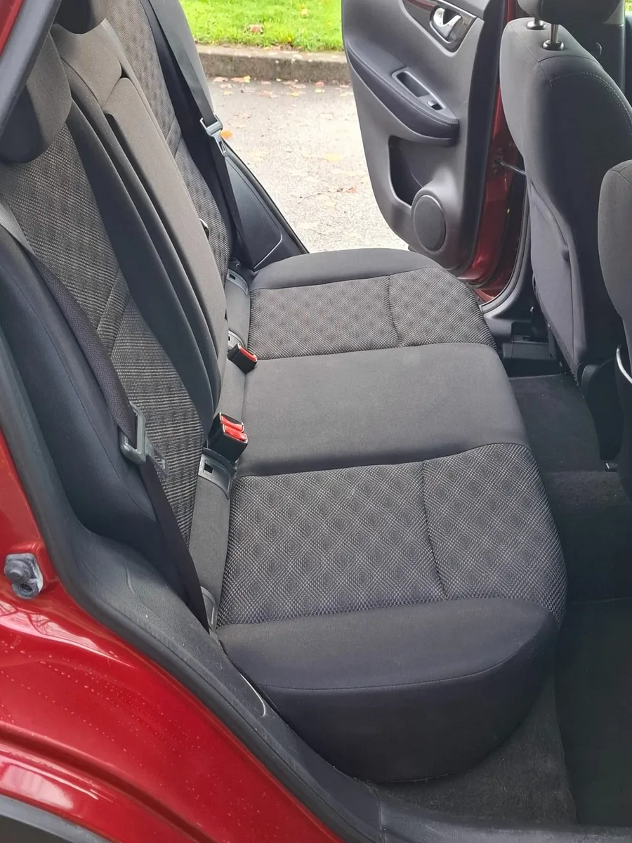 Nissan Qashqai 2015 - Image 2