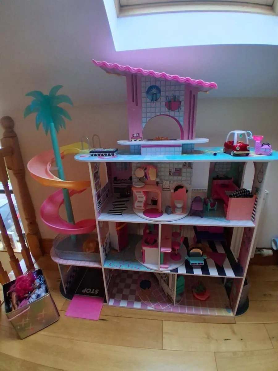 Lol suprise doll house - Image 3