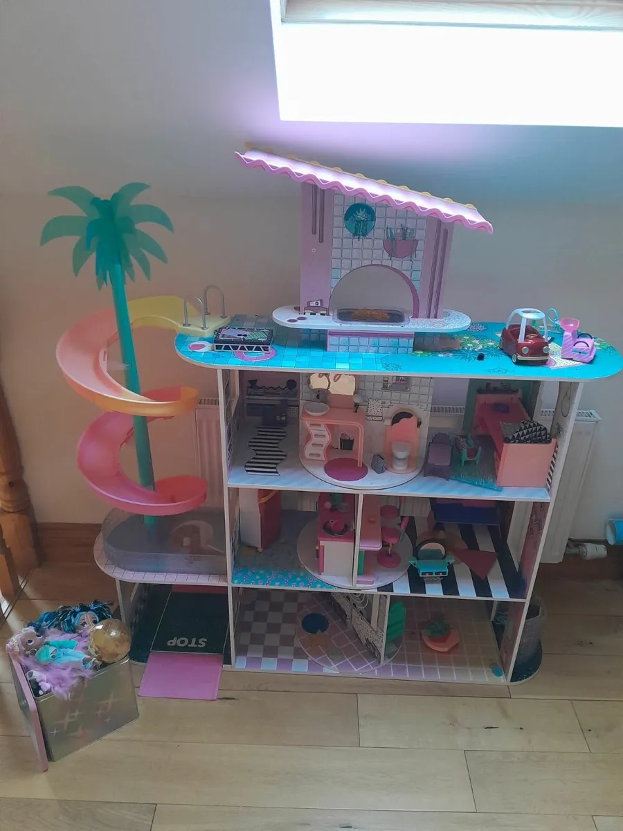 Lol suprise doll house - Image 4
