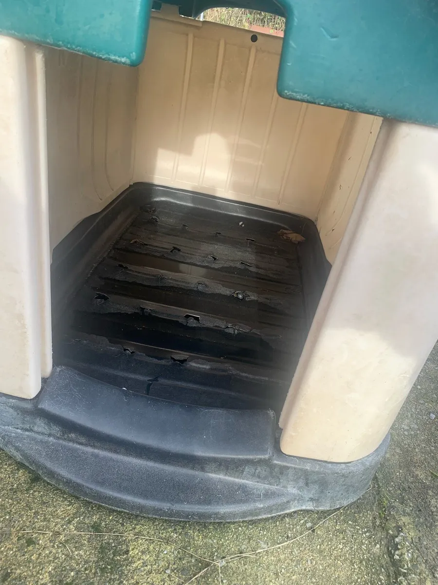 Dog kennel - Image 2