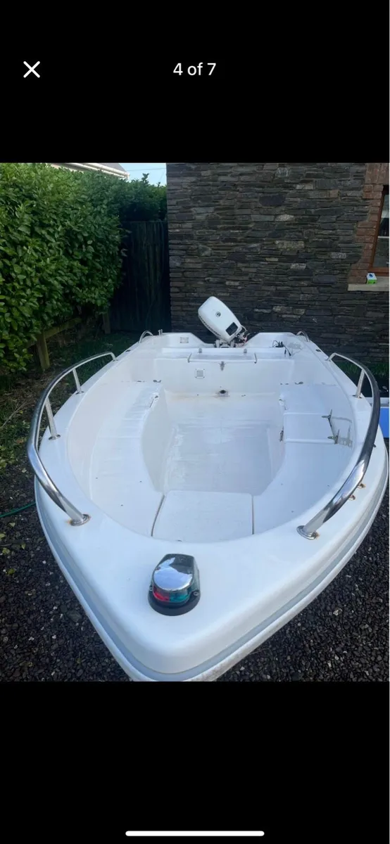 16 foot boat - Image 4