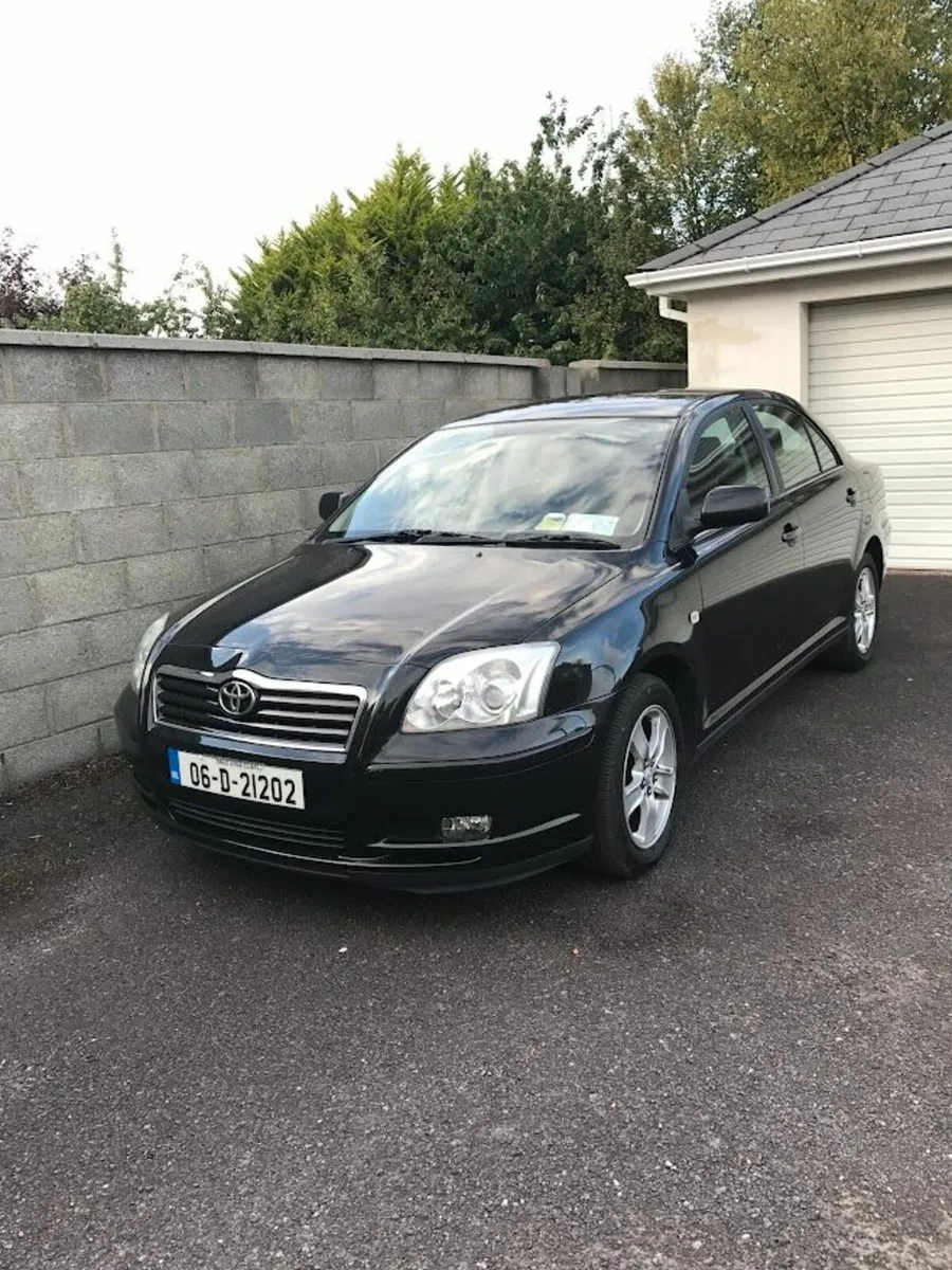 Toyota Avensis 2006 - Image 1