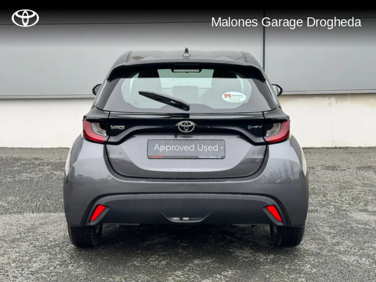 Toyota Yaris 1.5 Hybrid Luna Call Now : 041 980 24 - Image 4