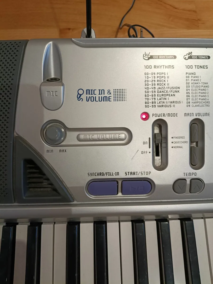 Piano KEYBOARD - Casio CTK-496 Like New Condition - Image 3