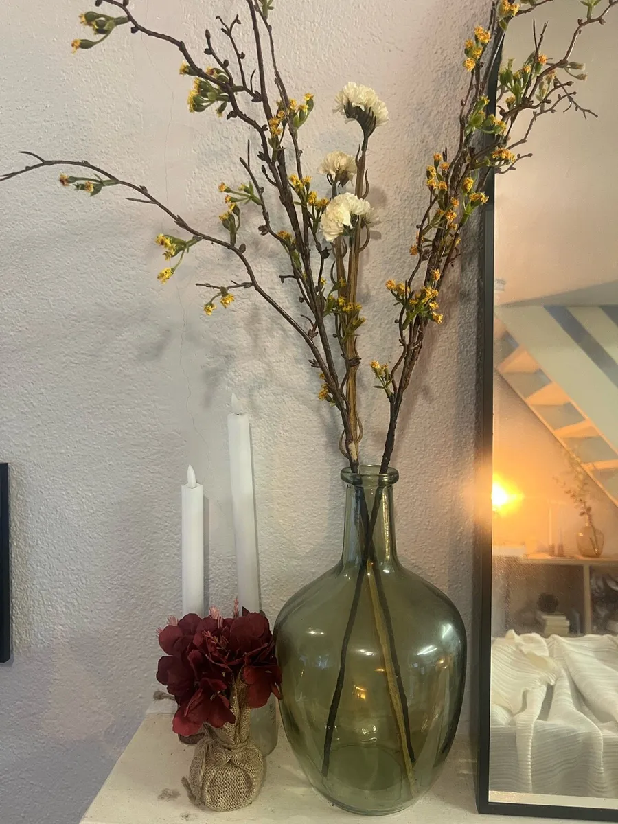 2 vases with fake branches - Image 3
