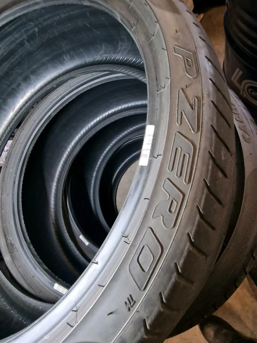 Porsche part wore tyres pirelli 305/30/R20 - Image 4