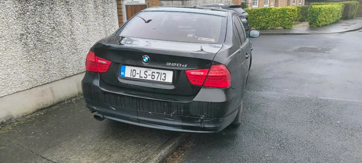 BMW 320d - Image 2